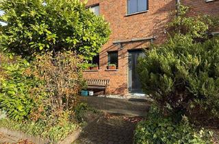 Reihenhaus kaufen in 50997 Rondorf, Geräumiges 7-Zimmer Reihenhaus in Köln-Rondorf