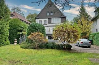 Villa kaufen in 51107 Köln, CITYHOUSE: Charmante Villa mit Potential und Geschichte in bevorzugter Lage mit großem Grundstück