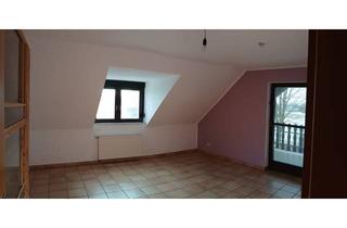 Wohnung mieten in Staatsrat-Schwamb-Str., 55278 Undenheim, Charmante DG-Wohnung mit 2,5 ZKB