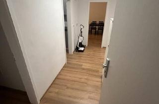 Wohnung kaufen in 52531 Übach-Palenberg, Übach-Palenberg - Komplett renoviert 3 Zimmer Wohnung 67m2