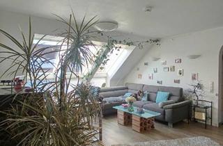 Wohnung kaufen in 66113 Saarbrücken, Saarbrücken - Wunderschöne, helle 3,5-Zimmer-Dachgeschoss-Wohnung mit Klimaanla