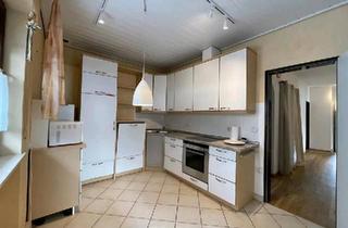 Wohnung kaufen in 53819 Neunkirchen-Seelscheid, Neunkirchen-Seelscheid - Grosse Erdgeschosswohnung mit Terrasse und Garten in 53819