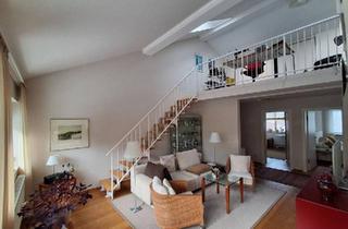 Wohnung kaufen in 93051 Regensburg, Regensburg - Helle, ruhige, renovierte Eigentumswohnung 95m² am Park