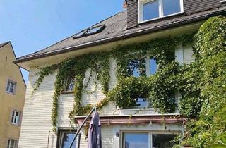 Doppelhaushälfte kaufen in 79822 Titisee-Neustadt, Titisee-Neustadt - Doppelhaushälfte mit Einliegerwohnung in Bestlage