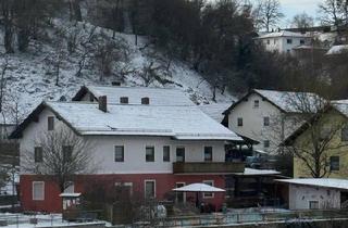 Einfamilienhaus kaufen in 93189 Reichenbach, Reichenbach - Einfamilienhaus auch als Zweifamilienhaus geeignet.