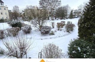 Wohnung kaufen in 37077 Göttingen, Göttingen - Große drei Zimmerwohnung mit wunderschöner Aussicht