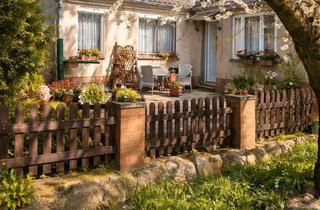Haus kaufen in 19374 Domsühl, Domsühl - Gr.Wohnhaus mit Einliegerwohnung - keine P R O V i S i O N