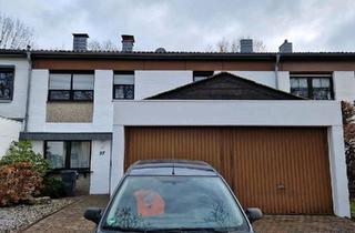 Wohnung kaufen in 41334 Nettetal, Nettetal - Eigentumswohnung im ersten Obergeschoss