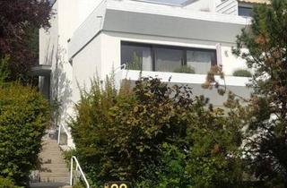 Doppelhaushälfte kaufen in 71229 Leonberg, Leonberg - Doppelhaushälfte im Terrassenhausstil