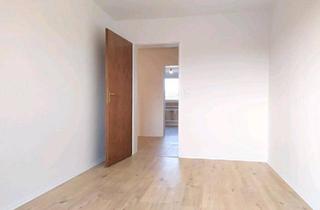 Wohnung kaufen in 52222 Stolberg, Stolberg (Rheinland) - Frisch Renovierte 3-Zimmer-Wohnung mit Top-Rendite