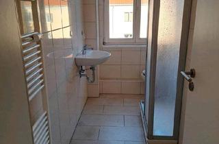 Wohnung kaufen in 06679 Hohenmölsen, Hohenmölsen - Schöne 2 Raumwohnung