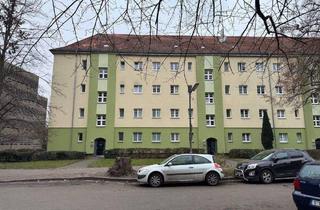 Wohnung kaufen in Aronsstraße 118, 12057 Berlin, Berlin - **2 Zimmer Wohnung mit Blick auf den neuen Estrel Tower**