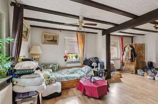 Wohnung kaufen in 76889 Schweigen-Rechtenbach, Maisonette-Wohnung (kernsaniert 1992) im gepflegten Drei-Familienhaus – Schweigen-Rechtenbach