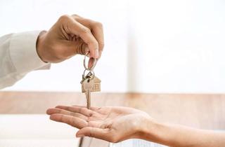 Wohnung kaufen in 85077 Manching, Attraktives Wohnungspaket: Zwei gepflegte 2-Zimmer-Wohnungen ab sofort bezugsfrei