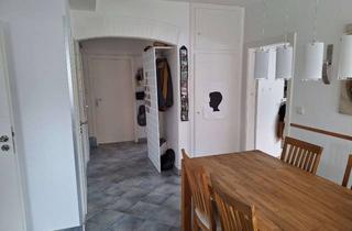 Wohnung kaufen in 30952 Ronnenberg, Moderne 4-Zimmer Wohnung mit großem Garten in Ronnenberg