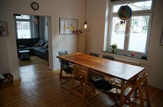 Wohnung mieten in Uerdinger Straße 29, 47441 Moers, Schöne 4-Zimmer-Wohnung in zentraler Lage der Moerser Innenstadt - Altbau 120qm