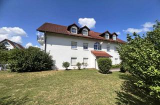 Wohnung mieten in Roggensteiner Straße 26, 82140 Olching, Olching: Ruhige, helle 2-Zimmer-DG-Wohnung mit Süd-Balkon & neuer EBK im Rückgebäude