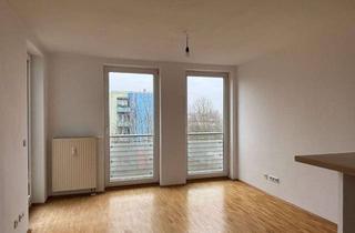 Wohnung mieten in Senftenberger Straße 1a, 12627 Hellersdorf, Niedliches Dachgeschoss mit Balkon und Wannenbad - für max. 2 Personen!