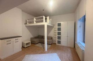 Wohnung mieten in 50670 Altstadt-Nord, Vollmöbliertes Altbau-Apartment am Media-Park Köln