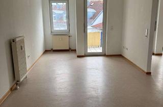 Wohnung mieten in Dossenheimer Straße 2-4, 68775 Ketsch, Schöne 2-ZKB nur für Senioren in Ketsch!