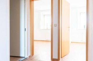 Wohnung mieten in Garbsener Straße 63, 39218 Schönebeck, 3-Raum Wohnung mit Aufzug und Balkon!