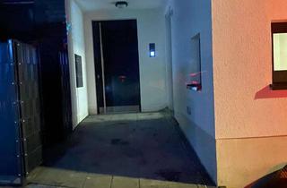 Wohnung mieten in Friedrich-Hölderlin-Str., 51503 Rösrath, Neubau-Rösrath, moderne, helle 2 Zimmerwohnung mit Terrasse und eigenem Eingang !