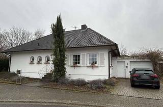 Haus kaufen in 76756 Bellheim, Stilvoller Bungalow im Herzen von Bellheim