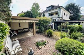 Villa kaufen in Wiesenstraße, 63071 Offenbach, Exklusive Wellness-Villa mit Indoor-Pool, 300 m² Wohnluxus nahe Frankfurt, 2 WE, Garten, Garagen
