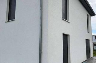 Villa kaufen in Scheppauer Weg 15, 38154 Königslutter, Luxeriöse Stadtvilla mit großzügigem Eigentumsgrundstück nach §3 Bau NVo