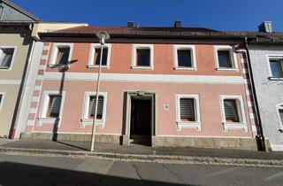 Mehrfamilienhaus kaufen in 92526 Oberviechtach, Mehrfamilienhaus mit Werkstatt in Oberviechtach – attraktives Renditepotenzial von bis zu 9%