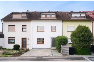 Haus kaufen in 74172 Neckarsulm, Attraktives RMH unterhalb des Scheuerbergs – 135m² flexible Wohnfläche - Balkon, Garten & 2 Stpl.