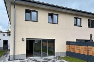 Doppelhaushälfte kaufen in 56269 Dierdorf, Doppelhaushälfte im Zentrum von Dierdorf mit Garten zu verkaufen.