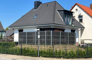 Haus mieten in Holstenstraße 56, 23701 Eutin, Einfamilienhaus mit Garage in Eutin, 4 Zimmer, 94 m²