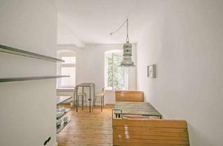 Wohnung kaufen in Manteuffelstrasse 64, 10999 Kreuzberg, Bezugsfreie 2-Zi-Whg zzgl. Wohnküche im 1. OG Manteuffelstr. / Höhe Paul-Lincke-Ufer (WE11)