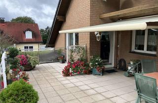 Penthouse kaufen in 42897 Remscheid, Elegantes Penthouse mit 5 Zimmern in Remscheid-Hackenberg im Zweifamilienhaus