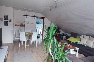Wohnung kaufen in 64832 Babenhausen, 3 Zimmer Dachgeschosswohnung mit Balkon in Babenhausen