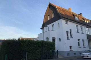 Wohnung mieten in 47495 Rheinberg, Gepflegte 2-Zimmer-Altbauwohnung im 1. OG mit Garten