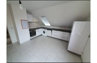 Wohnung mieten in Radolfzeller Straße 86a, 78476 Allensbach, Helle 3-Zimmer Dachgeschosswohnung mit Balkon in Allensbach