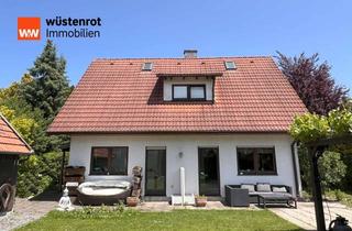 Einfamilienhaus kaufen in 82152 Krailling, Einfamilienhaus zum Renovieren in bester Wohnlage