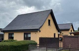 Einfamilienhaus kaufen in 16792 Zehdenick, Geräumiges Einfamilienhaus mit 9 Zimmern und Garage in Zehdenick