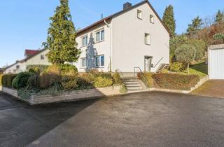 Einfamilienhaus kaufen in 34587 Felsberg, Zweifamilienhaus mit mehreren Modernisierungen und großem Grundstück in Felsberg