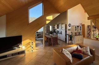 Wohnung kaufen in 69469 Weinheim, Kapitalanlage mit Perspektive – Maisonette in begehrter Lage mit Loggia