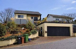 Einfamilienhaus kaufen in 69256 Mauer, Mauer - Familienidyll in Mauer - Haus mit Pool & Aussicht