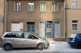 Haus kaufen in 06780 Zörbig, Zörbig - 180 qm Haus, Laden, Garten