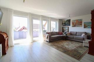 Haus kaufen in 63773 Goldbach, Goldbach - Neuwertige Etagenwohnung mit Balkon, 2 Carport - Stellplätzen & Wärmepumpe - Wohnkomfort in Goldbach