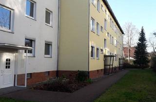 Wohnung kaufen in 38300 Wolfenbüttel, Wolfenbüttel - Eigentumswohnung 3 Zimmer neu renoviert.