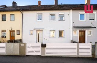 Wohnung kaufen in 82256 Fürstenfeldbruck, Fürstenfeldbruck - WINDISCH IMMOBILIEN - Halbes Reihenhaus mit Garten, Dachboden und Keller in guter Lage v. FFB