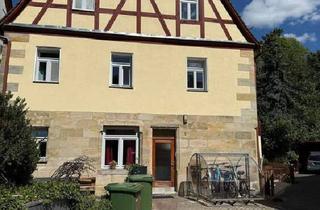 Wohnung kaufen in 90562 Heroldsberg, Heroldsberg - Außen Fachwerk, Innen modern - 2,5 Zimmer Wohnung in Heroldsberg