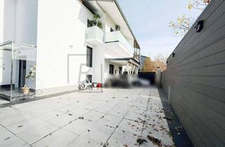 Haus kaufen in 86399 Bobingen, Bobingen - Attraktiver Gewerbekomplex mit zwei Werkstätten, Lager- und Büroflächen