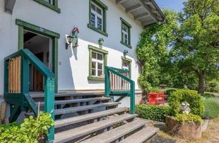 Haus kaufen in 79790 Küssaberg, Küssaberg - Alleinlage... soweit weit das Auge reicht! Traumhaftes Landhaus inkl. Pferdeboxen mit 94.000 qm Wiese & Natur!